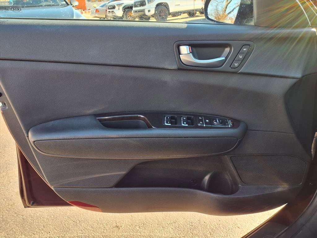 Used 2017 Kia Optima EX image 20