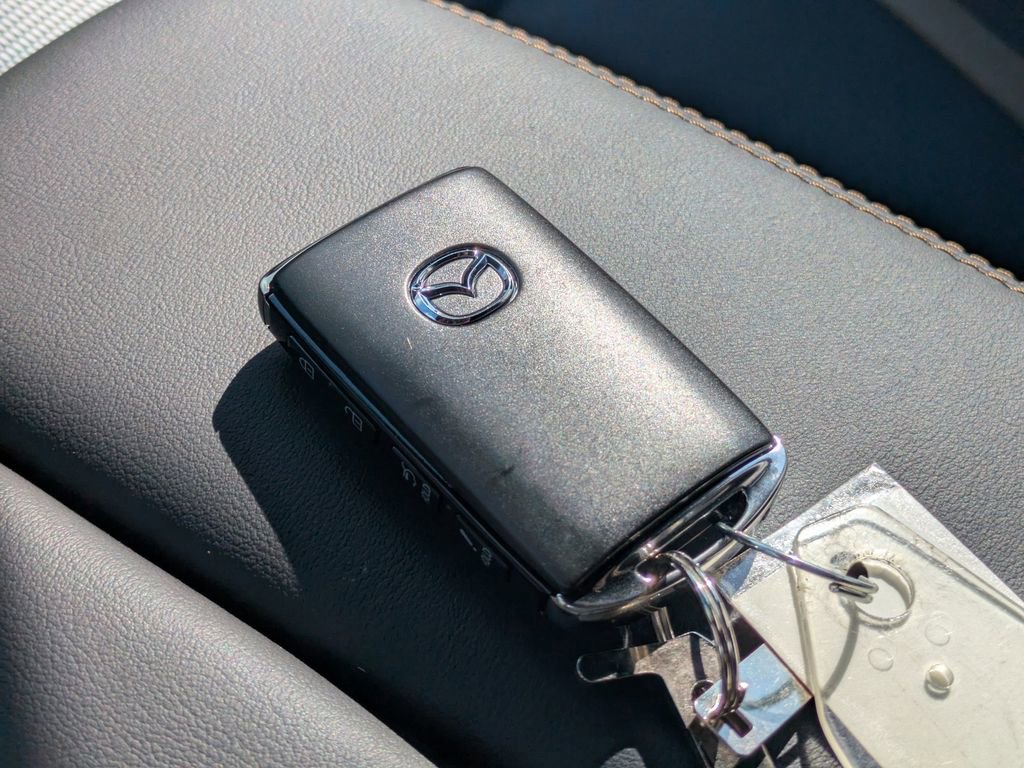 New 2026 MAZDA CX-90 3.3 Turbo w/ Premium Plus Pkg image 29