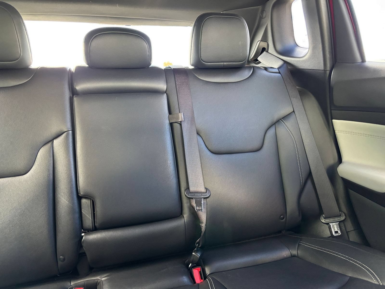Used 2025 Jeep Compass Limited AWD/4WD image 38