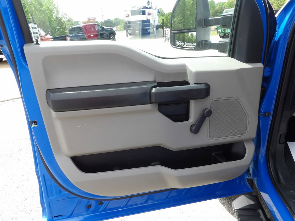Used 2022 Ford F450 XL RWD image 14