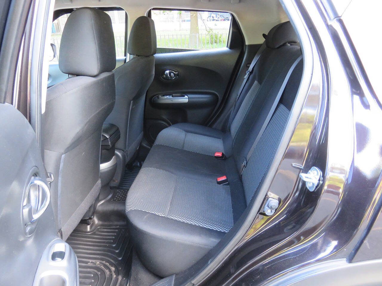 Used 2016 Nissan Juke S AWD/4WD image 20