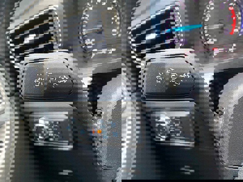 Certified 2022 Ford Explorer XLT w/ Equipment Group 202A image 20