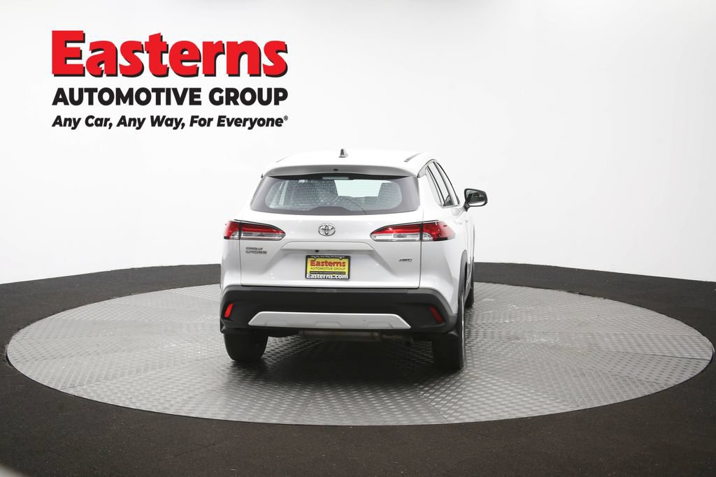 Used 2023 Toyota Corolla Cross L AWD/4WD image 40