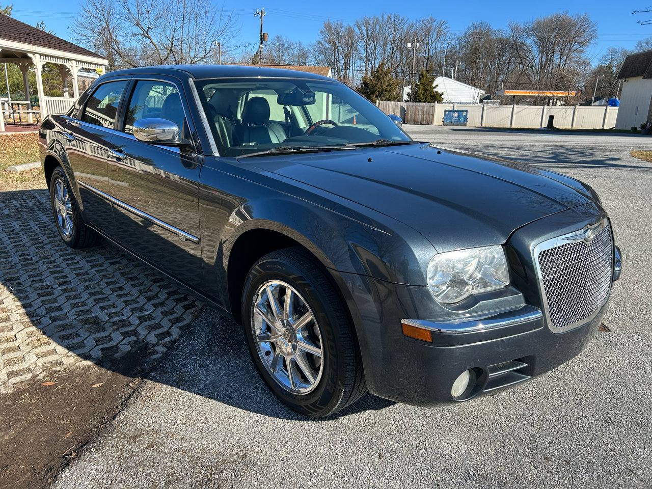 Used 2008 Chrysler 300 C image 3