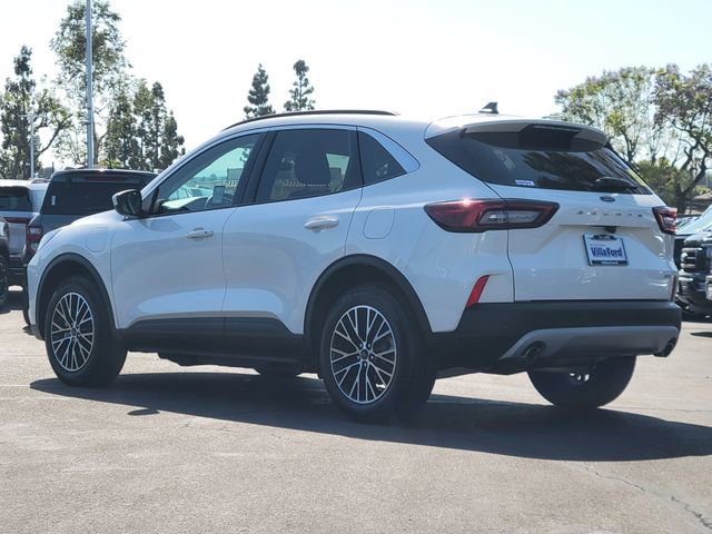 Certified 2024 Ford Escape SE FWD image 2