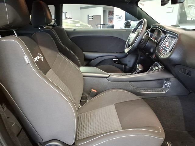 Used 2022 Dodge Challenger SRT Hellcat Redeye RWD image 11