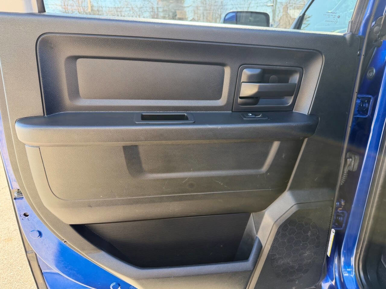 Used 2014 RAM 1500 Express AWD/4WD image 13