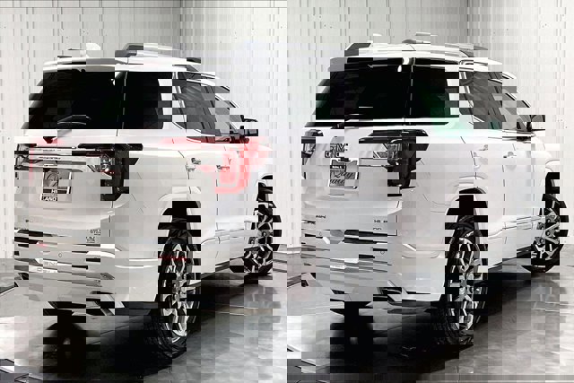 Used 2021 GMC Acadia Denali w/ LPO, Floor Liner Package image 13