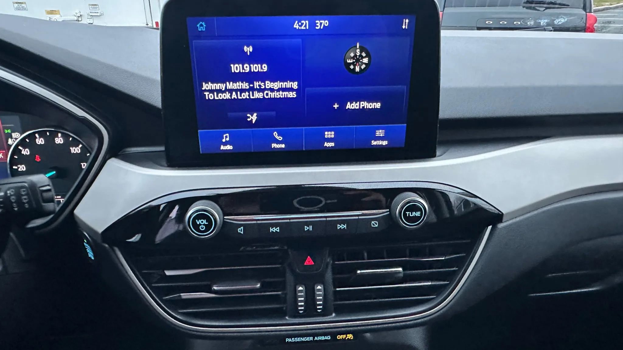 Used 2021 Ford Escape SEL image 16