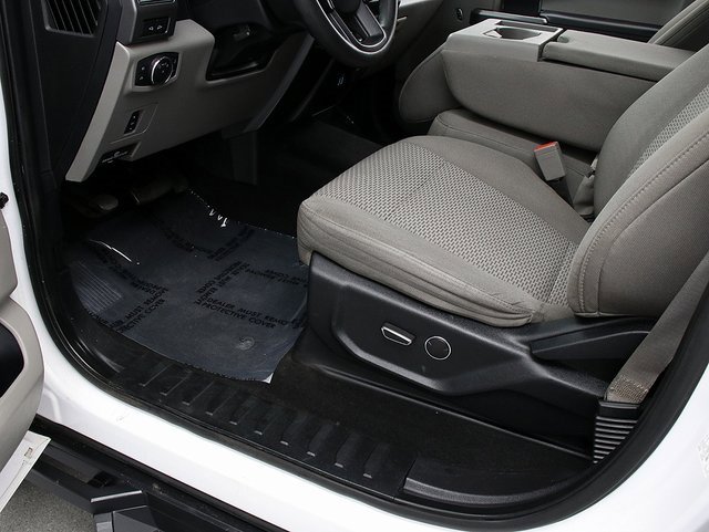 Used 2019 Ford F250 XLT w/ XLT Value Package image 25