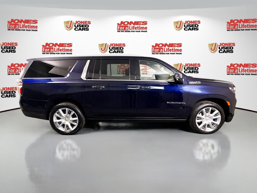 Used 2024 Chevrolet Suburban High Country w/ Advanced Technology Package AWD/4WD image 17