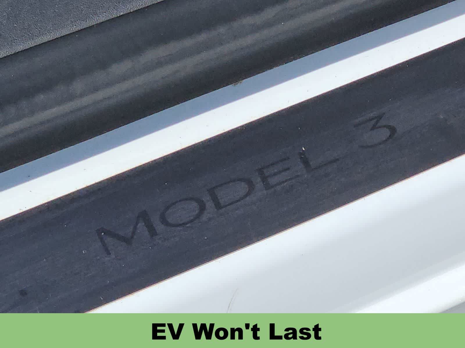 Used 2023 Tesla Model 3 Standard Range RWD image 11