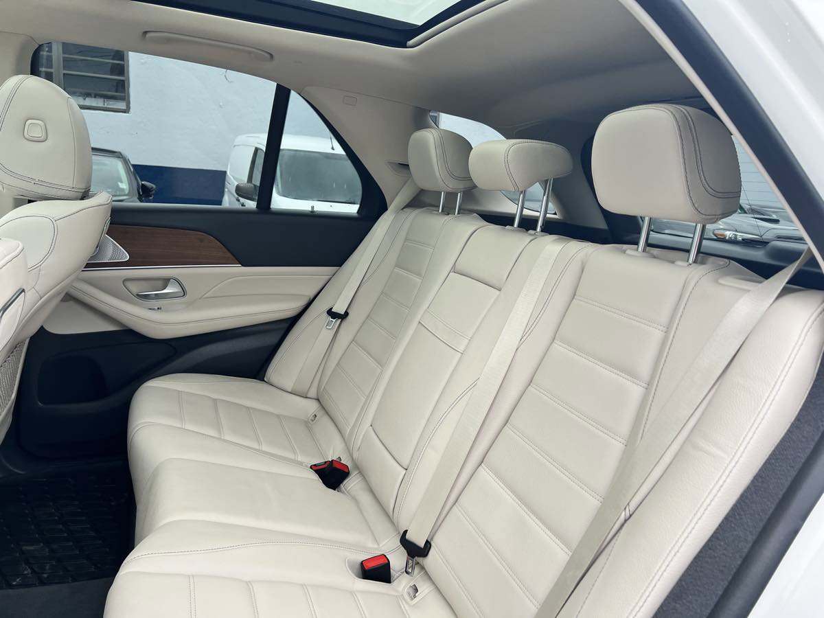 Used 2020 Mercedes-Benz GLE 450 4MATIC image 17