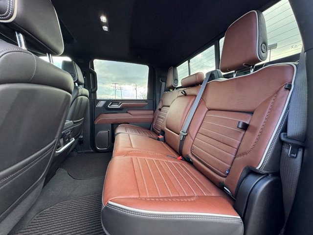 Certified 2025 GMC Sierra 2500 Denali Ultimate AWD/4WD image 22