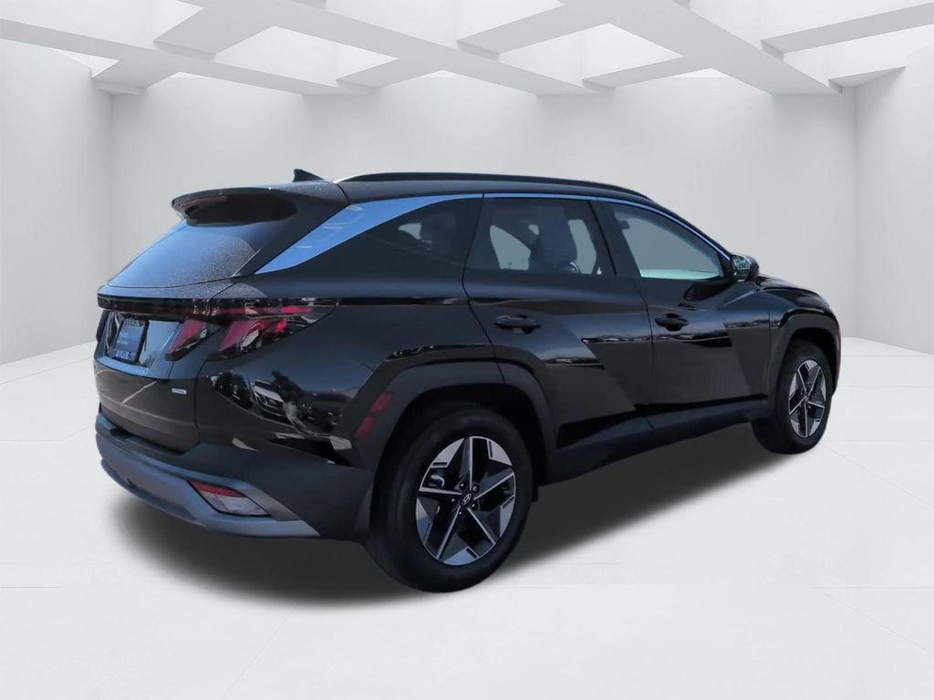 Certified 2025 Hyundai Tucson SEL image 5
