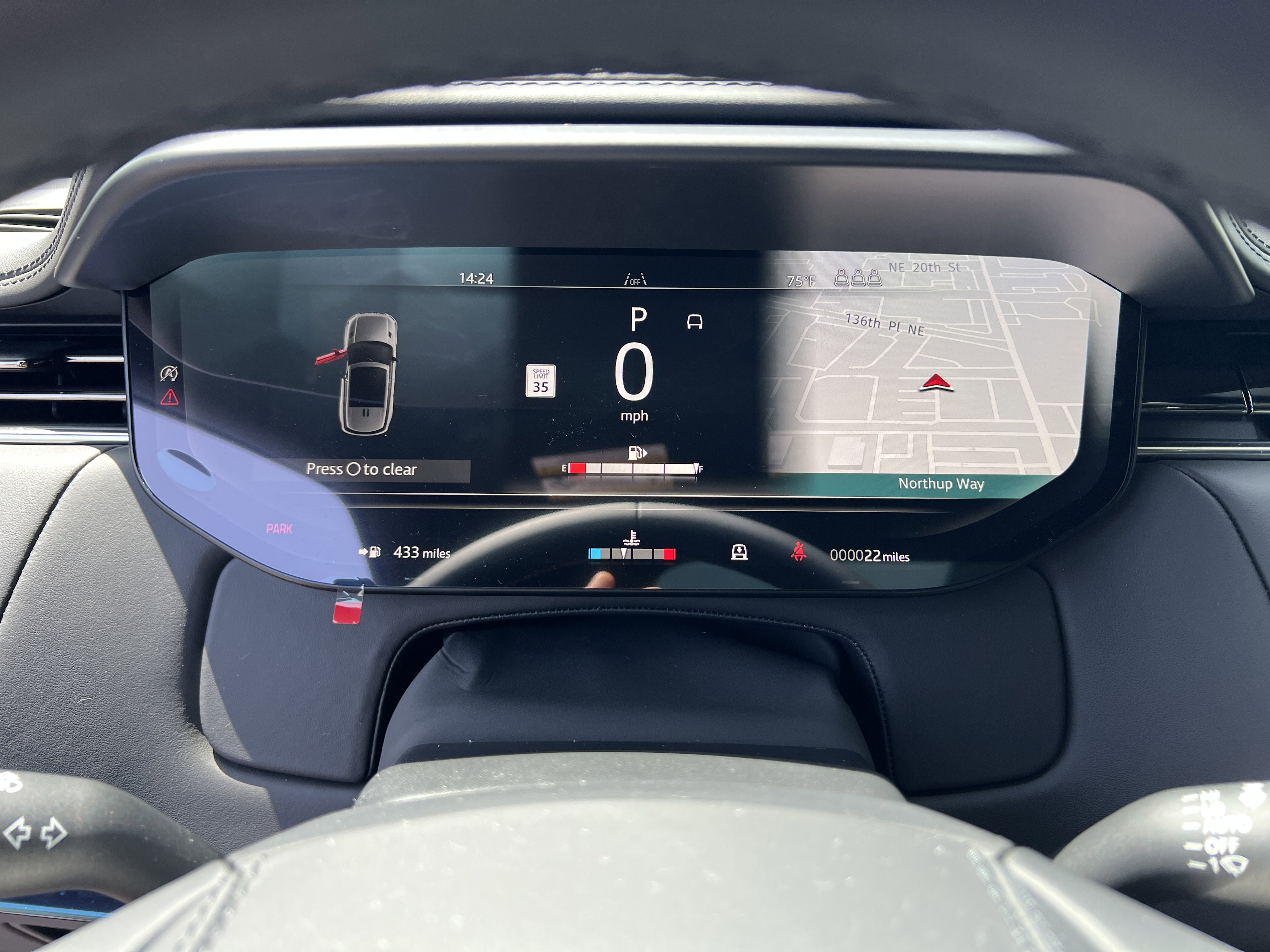New 2025 Land Rover Range Rover Sport Dynamic SE image 25