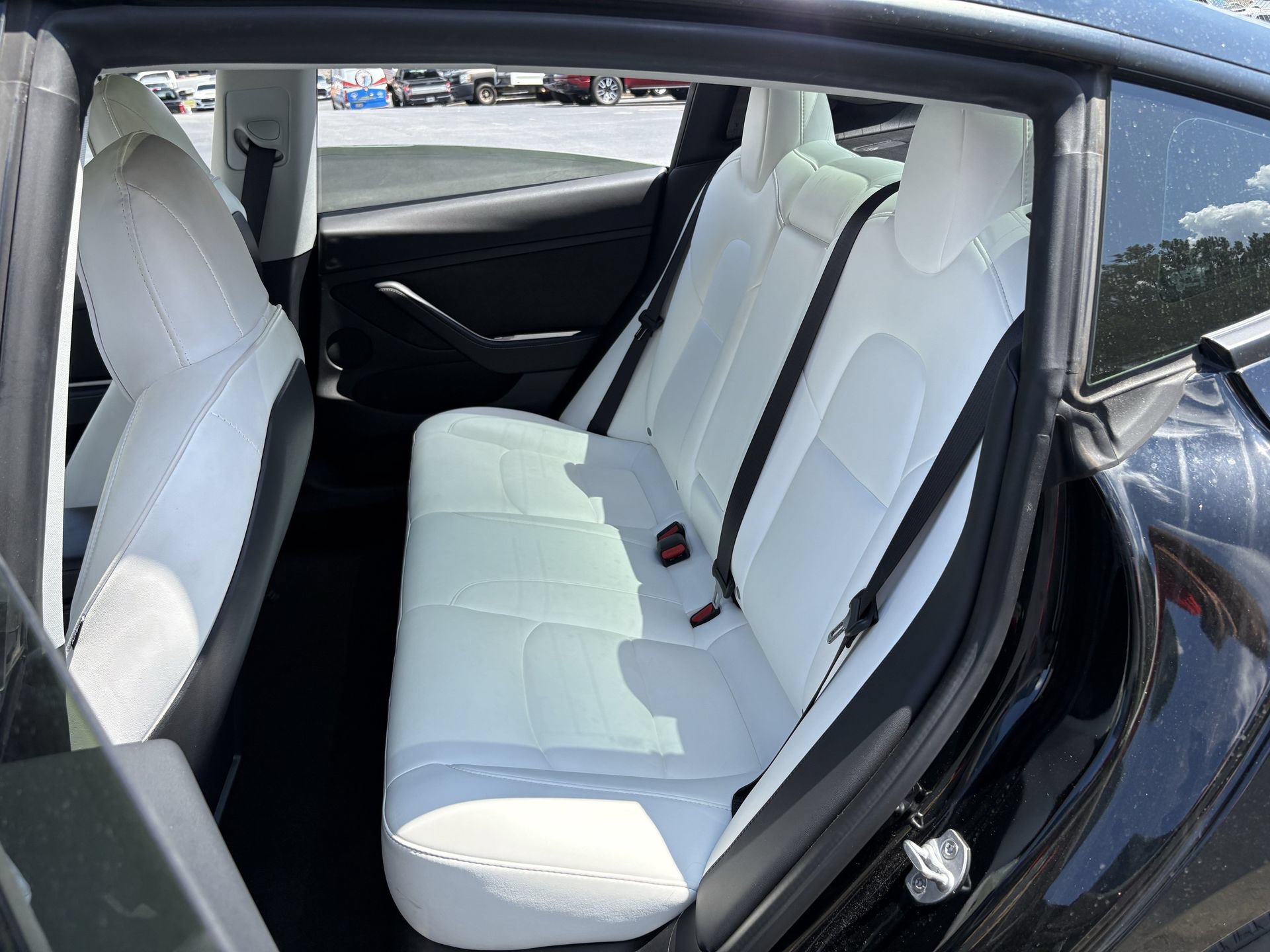 Used 2022 Tesla Model 3 Long Range AWD/4WD image 13