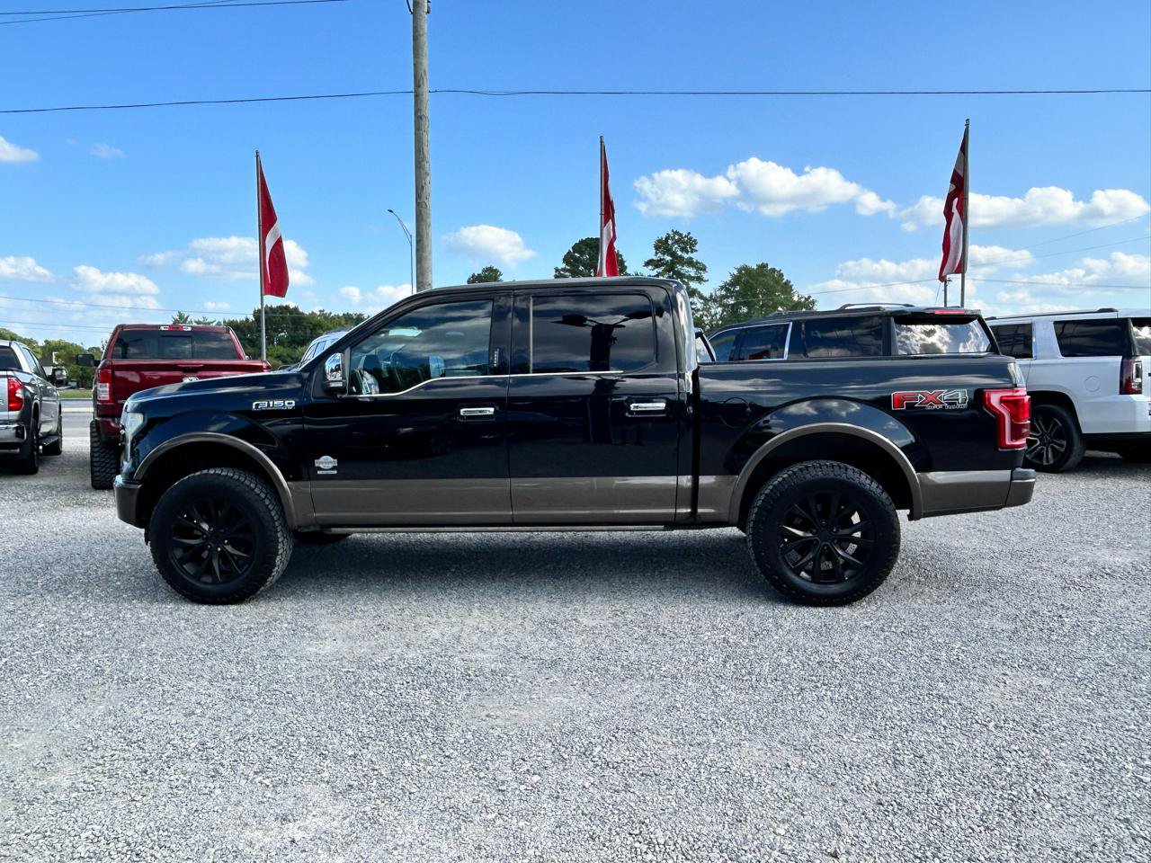 Used 2016 Ford F150 King Ranch w/ Equipment Group 601A Luxury AWD/4WD image 19
