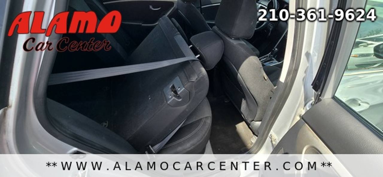 Used 2016 Hyundai Elantra GT FWD image 22