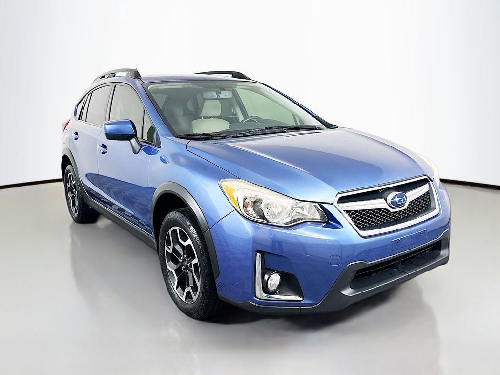 Used 2016 Subaru Crosstrek 2.0i Premium w/ Moonroof Package AWD/4WD image 3