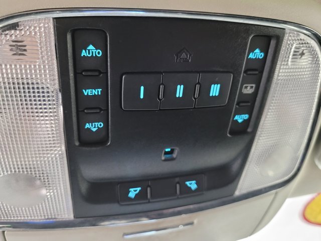 Used 2012 Jeep Grand Cherokee Altitude image 38