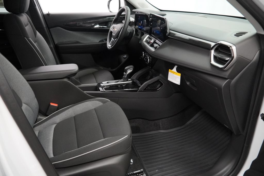 New 2026 Chevrolet TrailBlazer LT w/ Convenience Package AWD/4WD image 29