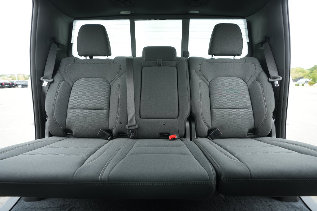 New 2026 RAM 1500 Big Horn AWD/4WD image 34