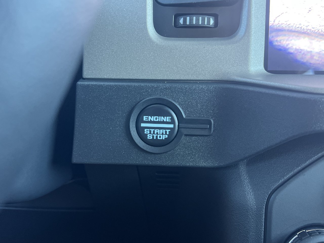 New 2026 Ford Bronco Outer Banks AWD/4WD image 7