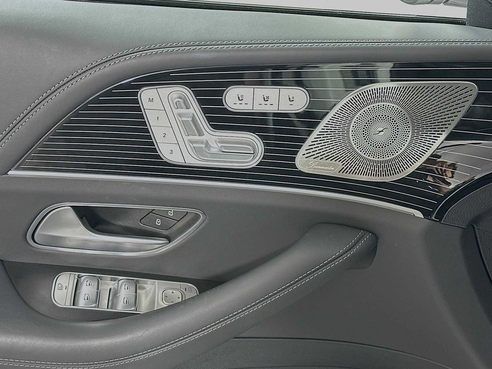 Used 2024 Mercedes-Benz GLE 53 AMG 4MATIC image 11