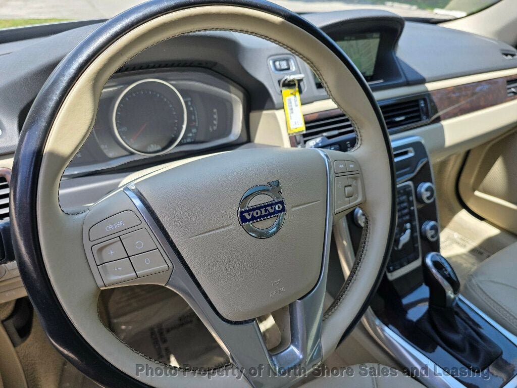 Used 2015 Volvo XC70 T5 Premier w/ Proximity Package FWD image 62