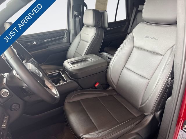 Used 2024 GMC Yukon Denali w/ Advanced Technology Package image 11