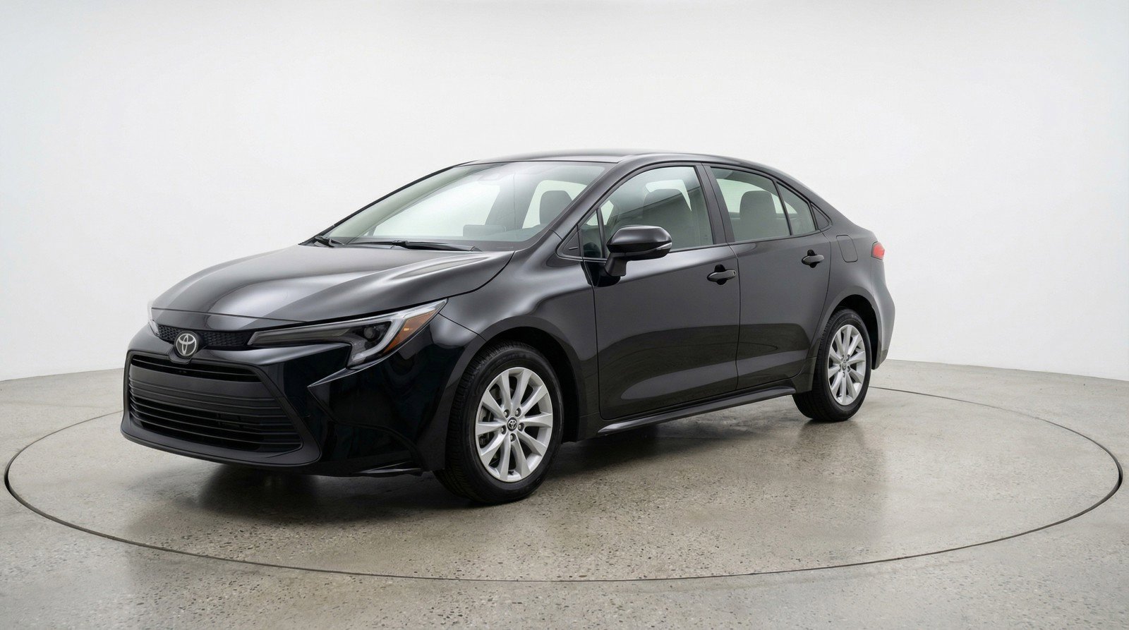 Used 2025 Toyota Corolla LE FWD image 3