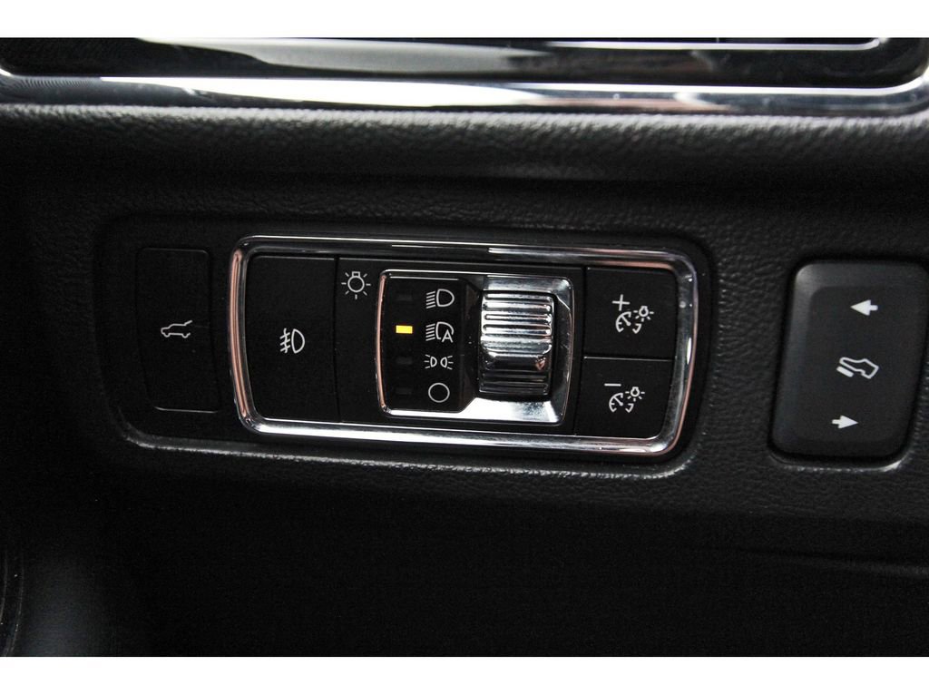 Used 2023 Lincoln Navigator L Reserve AWD/4WD image 20