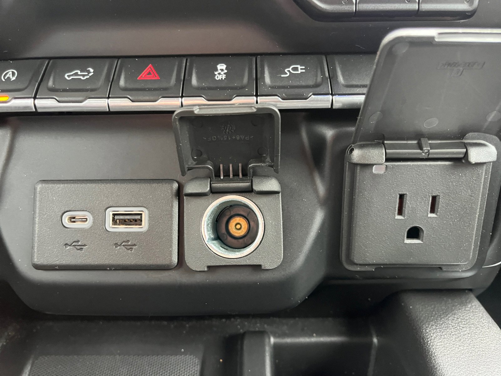 Used 2020 GMC Sierra 1500 SLT image 18