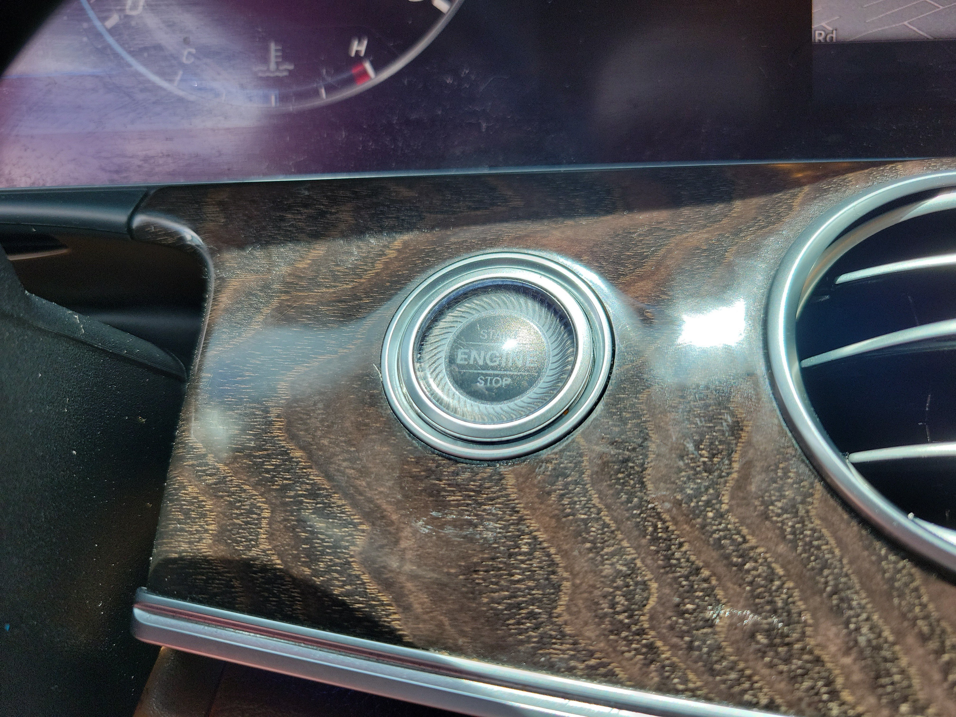 Used 2020 Mercedes-Benz E 350 4MATIC Sedan image 13
