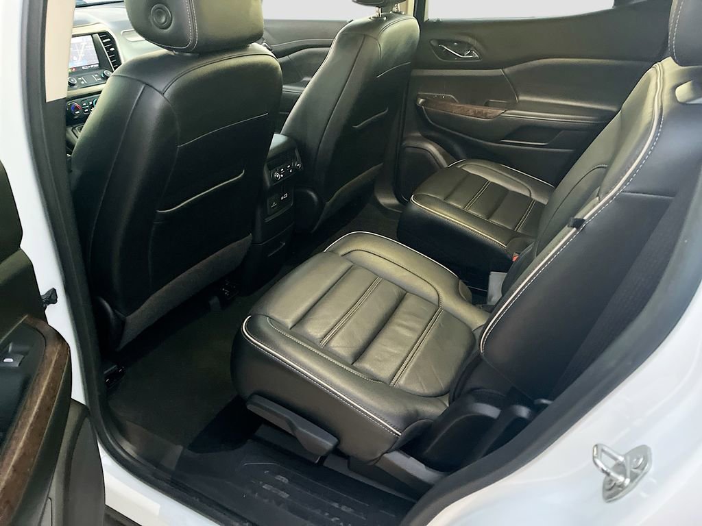 Used 2022 GMC Acadia Denali w/ Denali Technology Package image 25