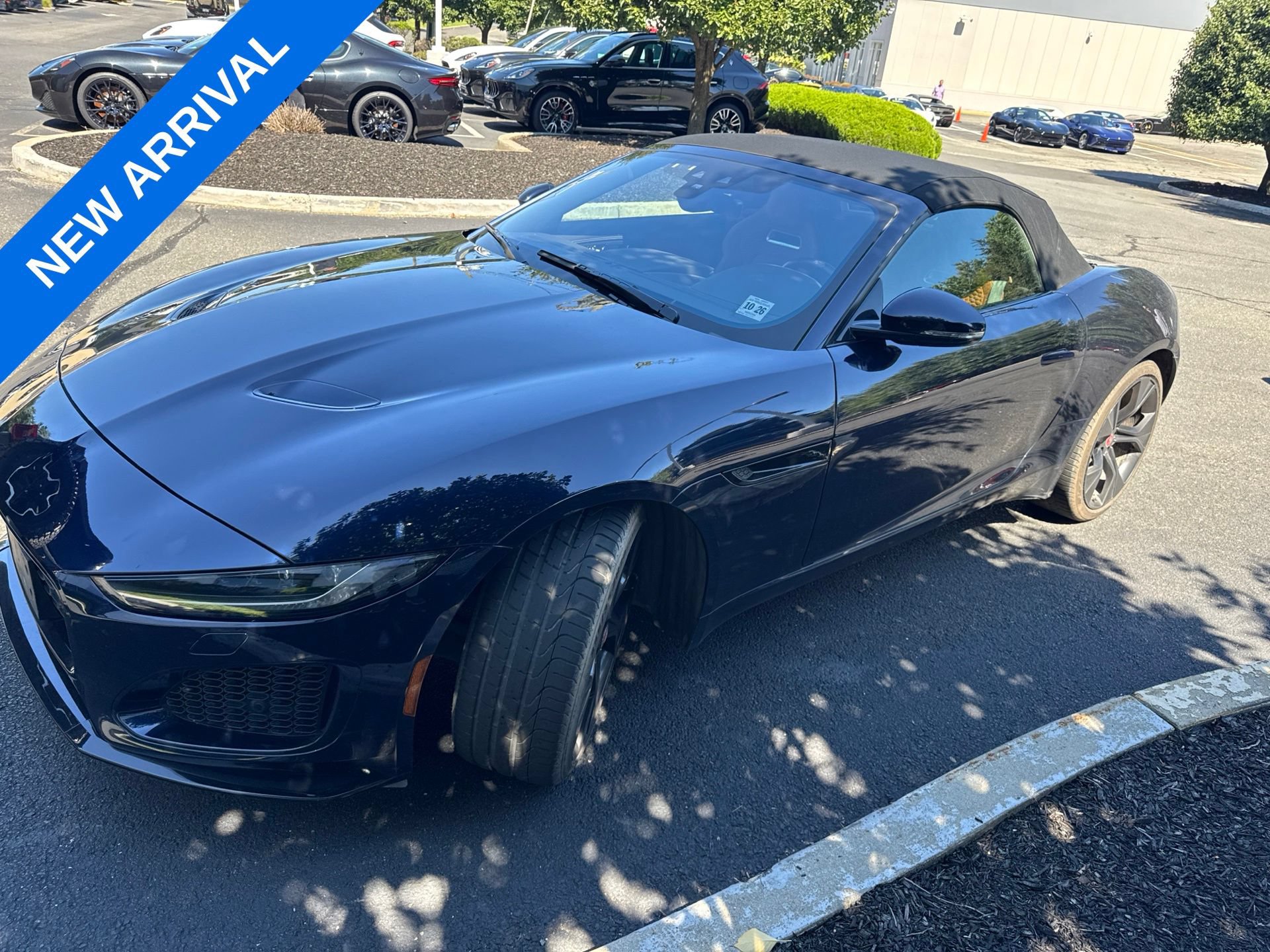 Used 2021 Jaguar F-TYPE Convertible RWD image 5