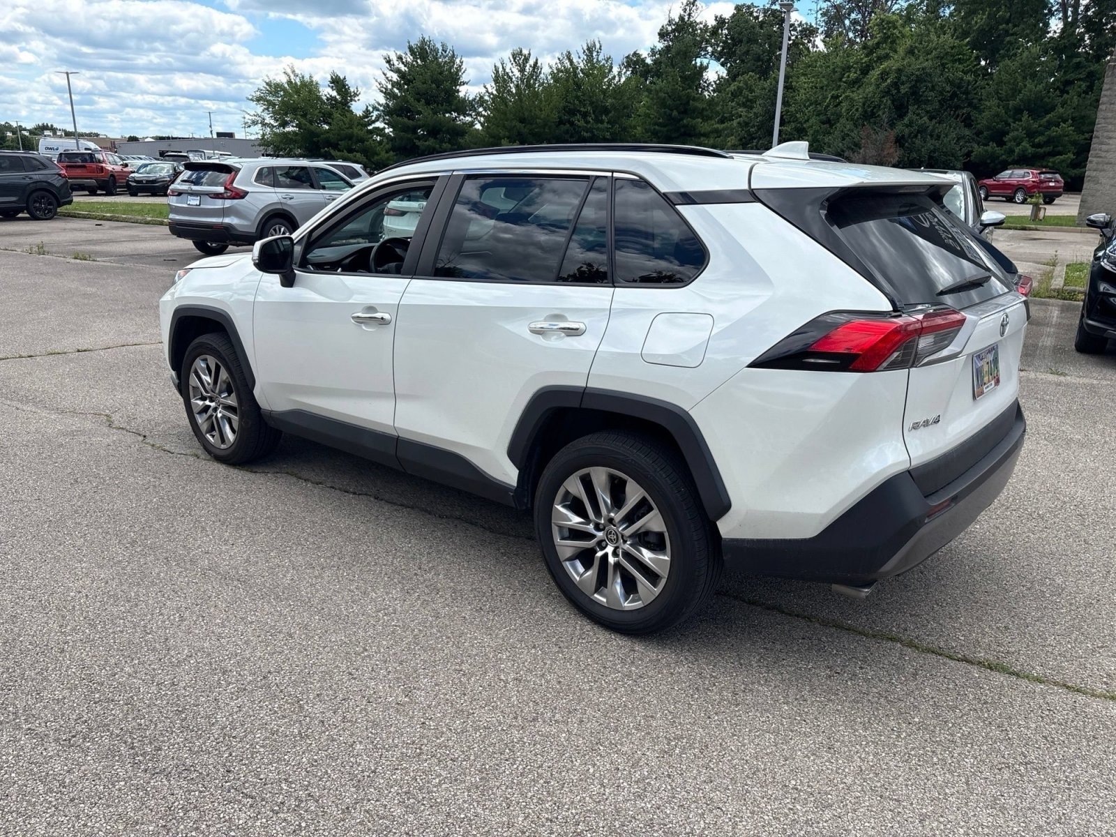 Used 2021 Toyota RAV4 Limited w/ Limited Grade Weather Package FWD image 8