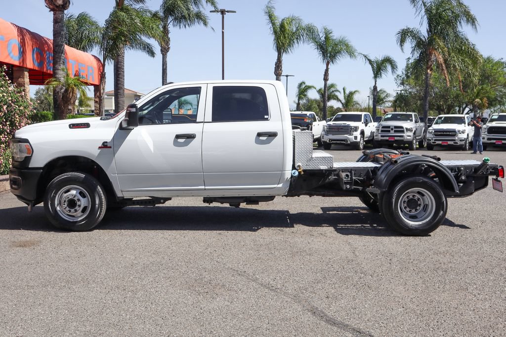 Used 2023 RAM 3500 Tradesman w/ Electrical Accessory Group RWD image 5