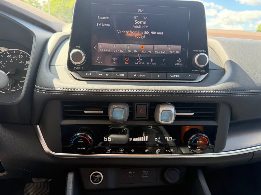 Certified 2023 Nissan Rogue SV AWD/4WD image 10
