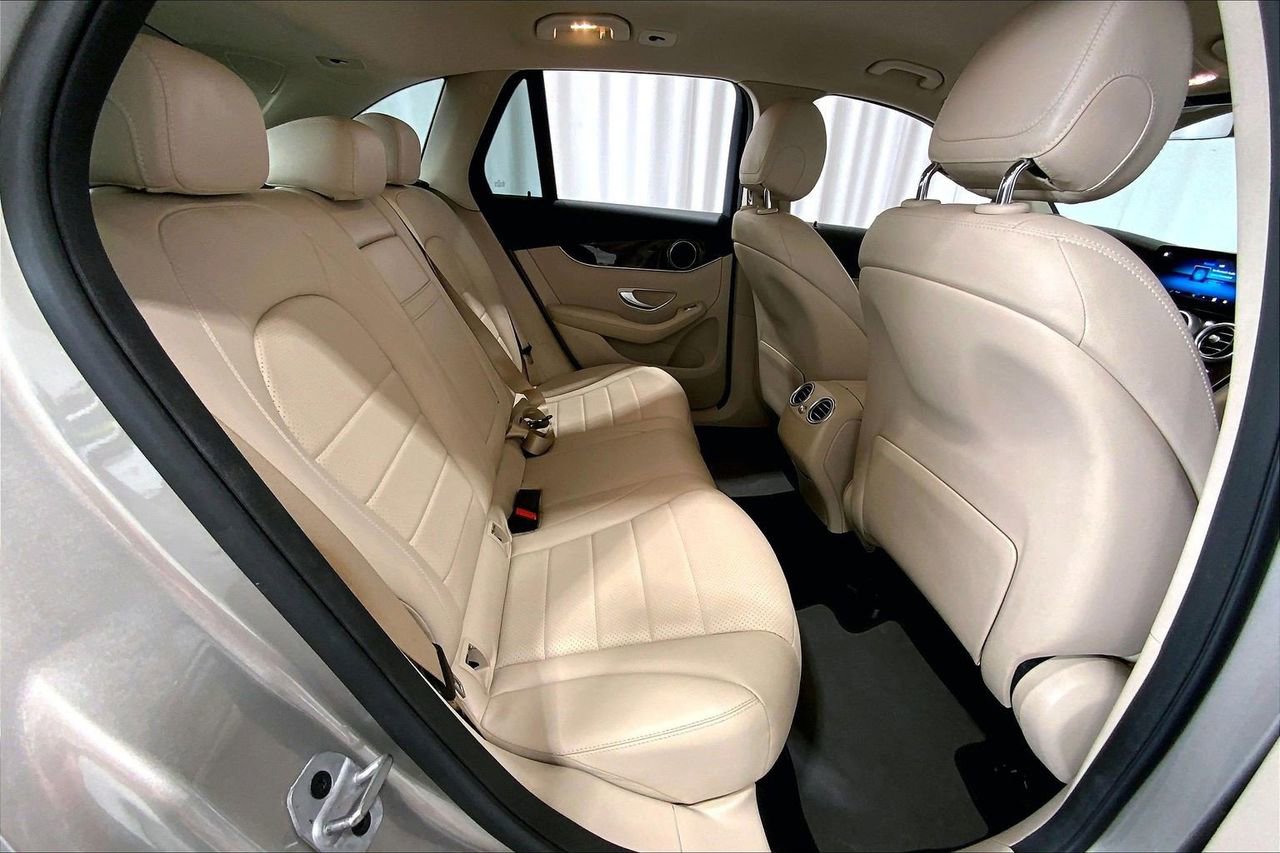 Used 2022 Mercedes-Benz GLC 300 image 20