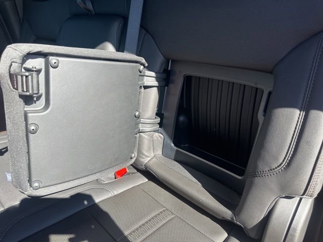 Used 2026 Chevrolet Silverado 3500 High Country w/ Technology Package image 35