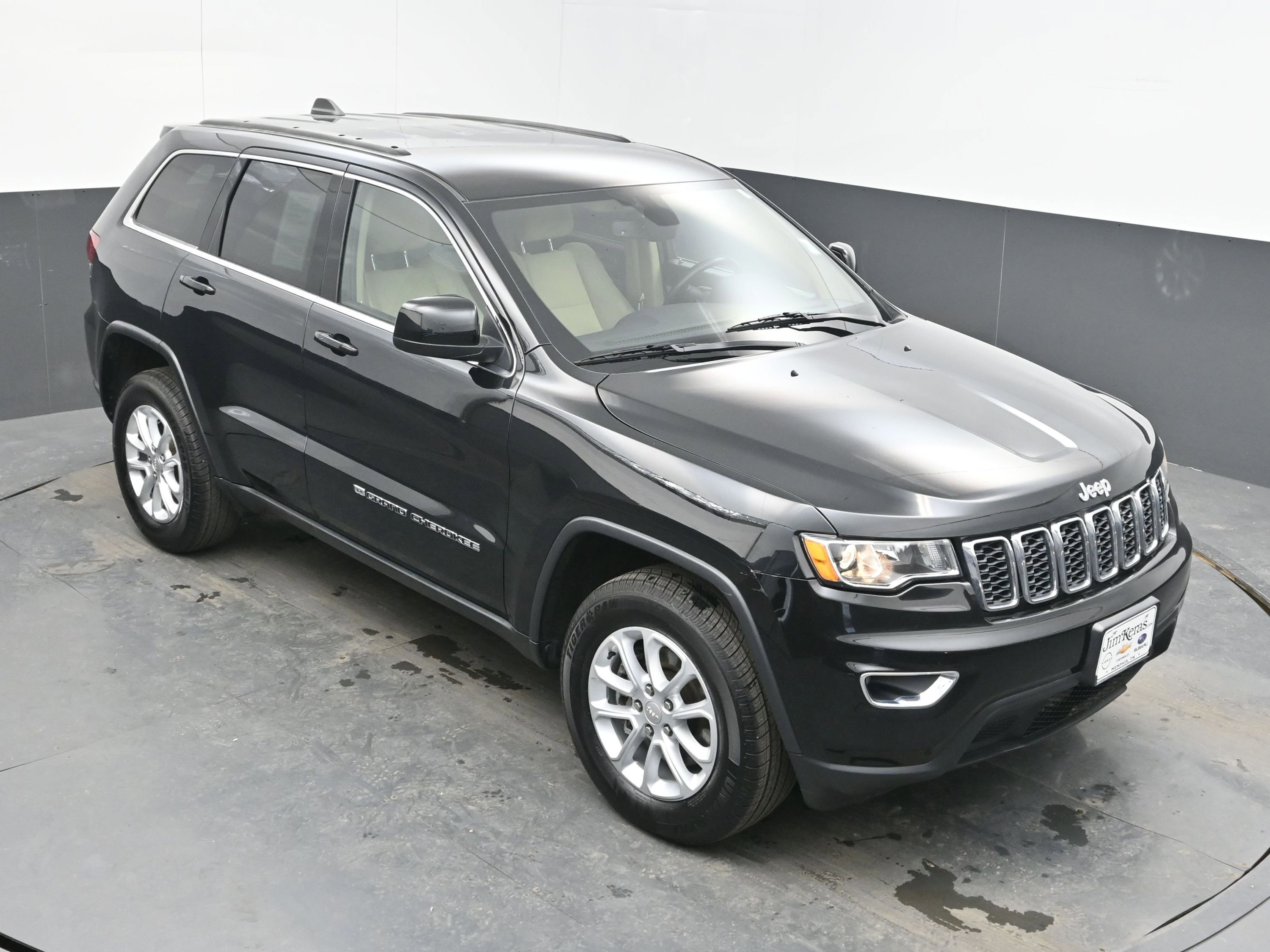 Used 2022 Jeep Grand Cherokee Laredo E image 31
