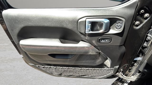 Used 2021 Jeep Wrangler Unlimited Rubicon AWD/4WD image 17