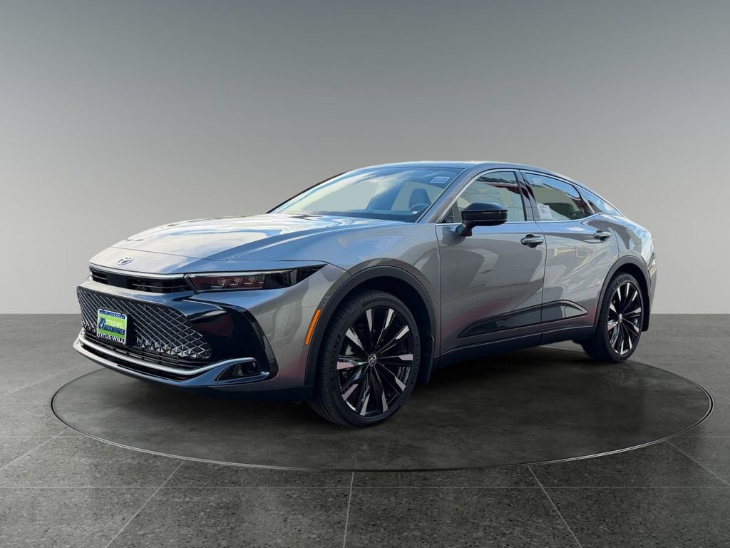 New 2026 Toyota Crown Platinum AWD/4WD image 3