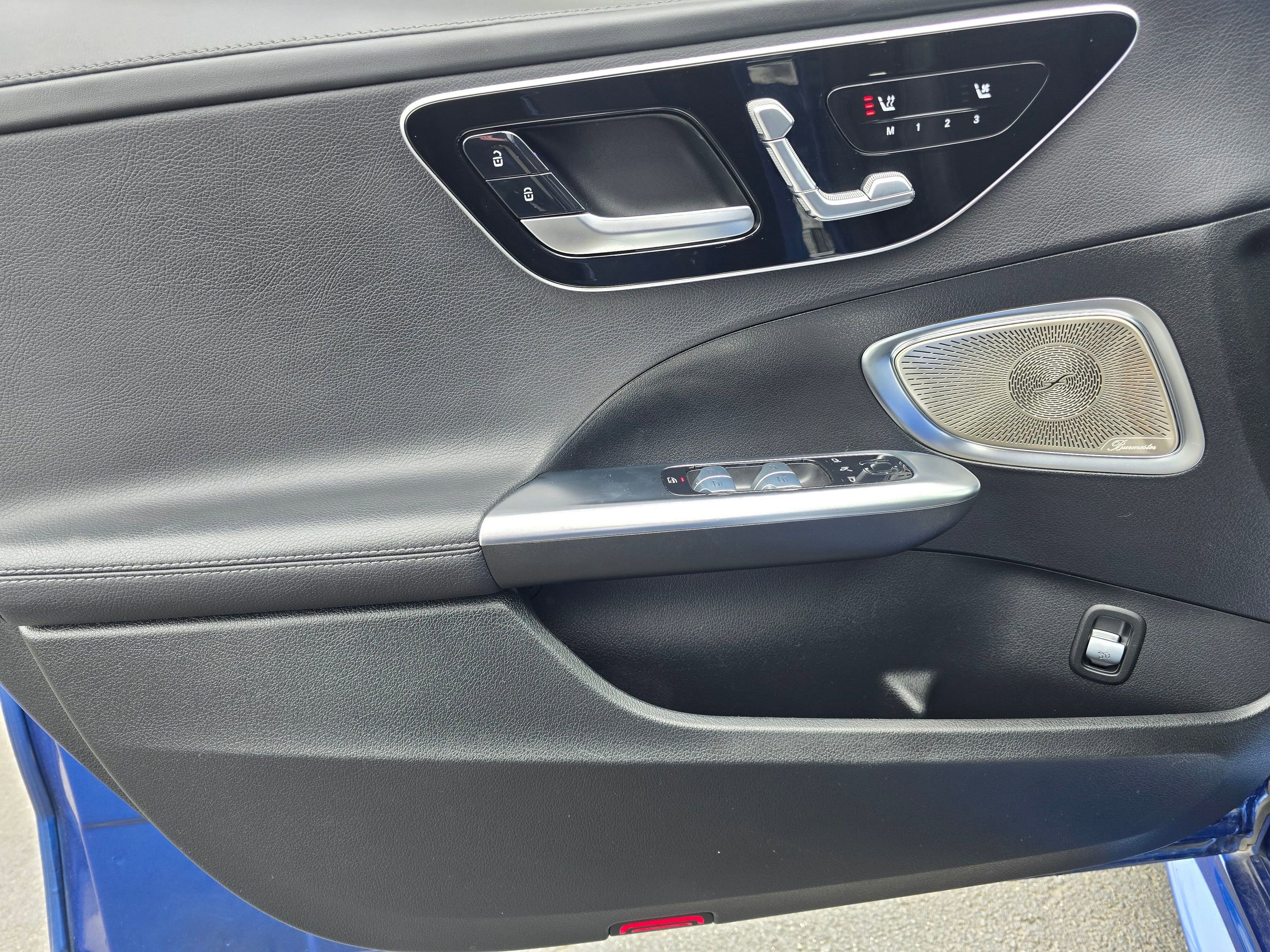 Used 2024 Mercedes-Benz C 300 4MATIC Sedan w/ AMG Line w/ Night Package image 35