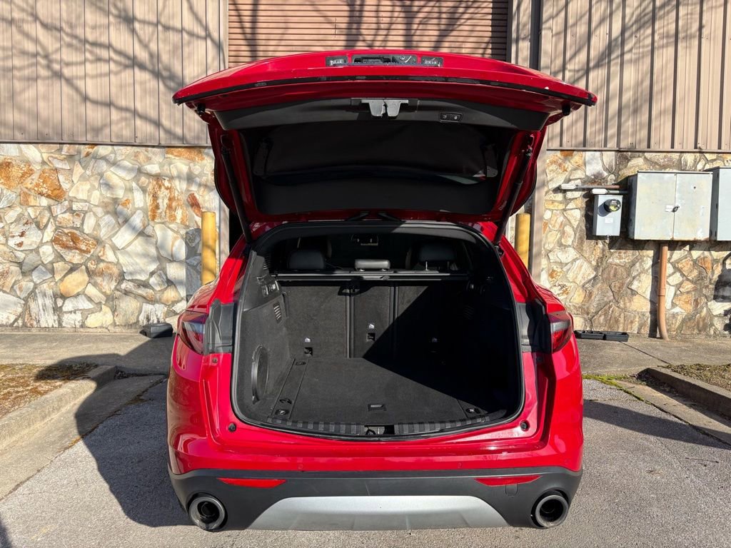 Used 2018 Alfa Romeo Stelvio Ti Sport image 15
