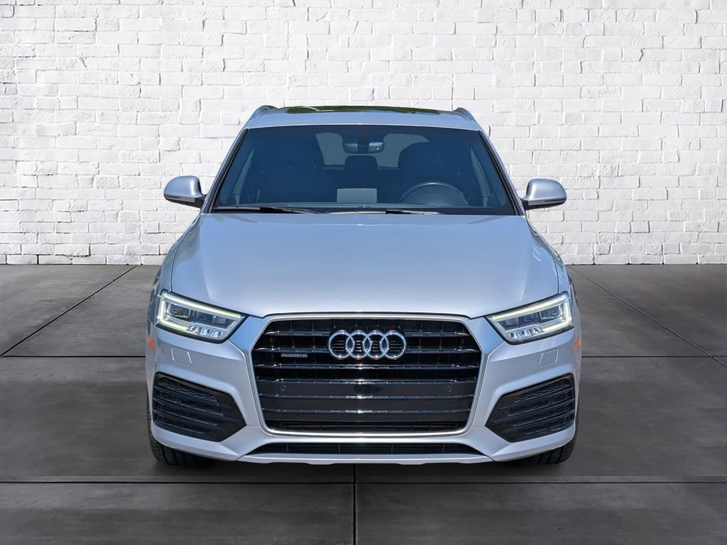 Used 2018 Audi Q3 2.0T Premium Plus w/ Premium Plus Package AWD/4WD image 3