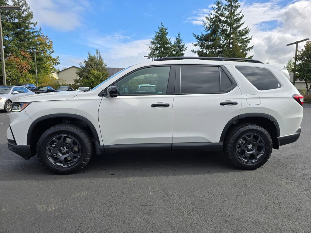 New 2025 Honda Pilot TrailSport image 28