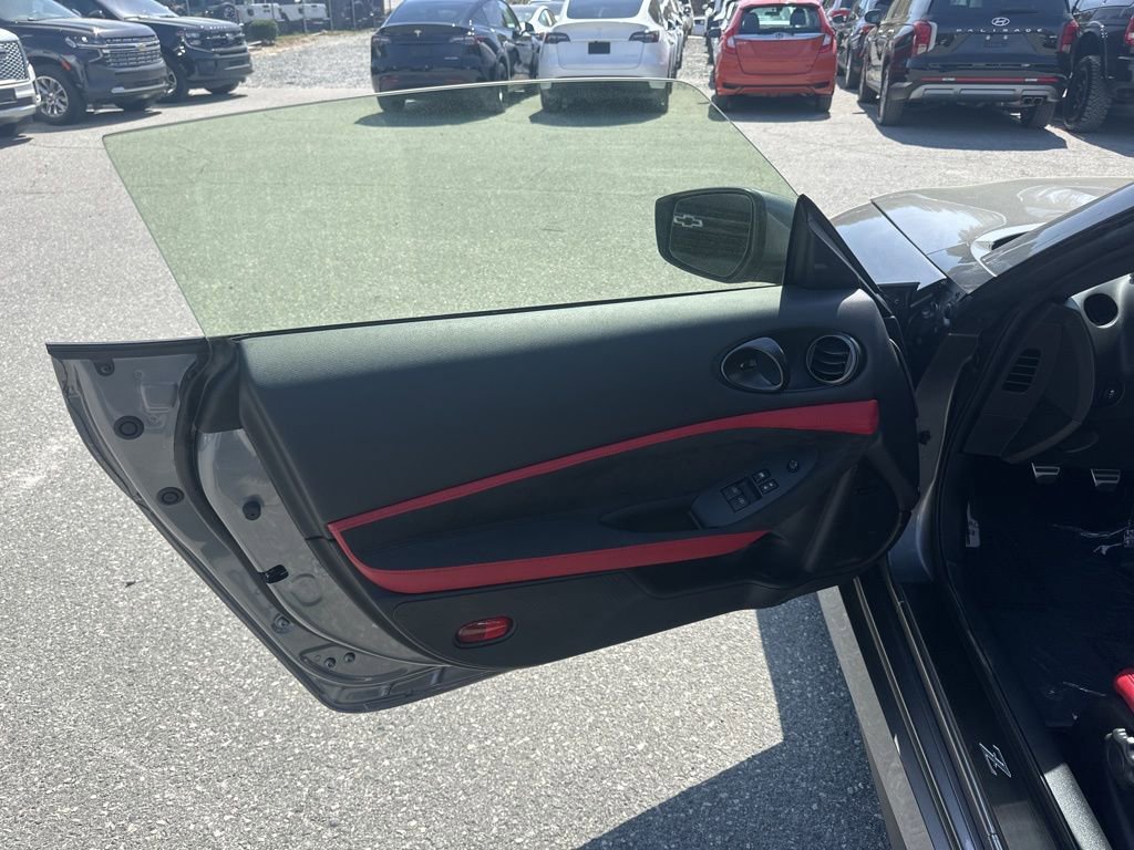 Used 2024 Nissan Z Performance w/ Floor Mat Package image 23